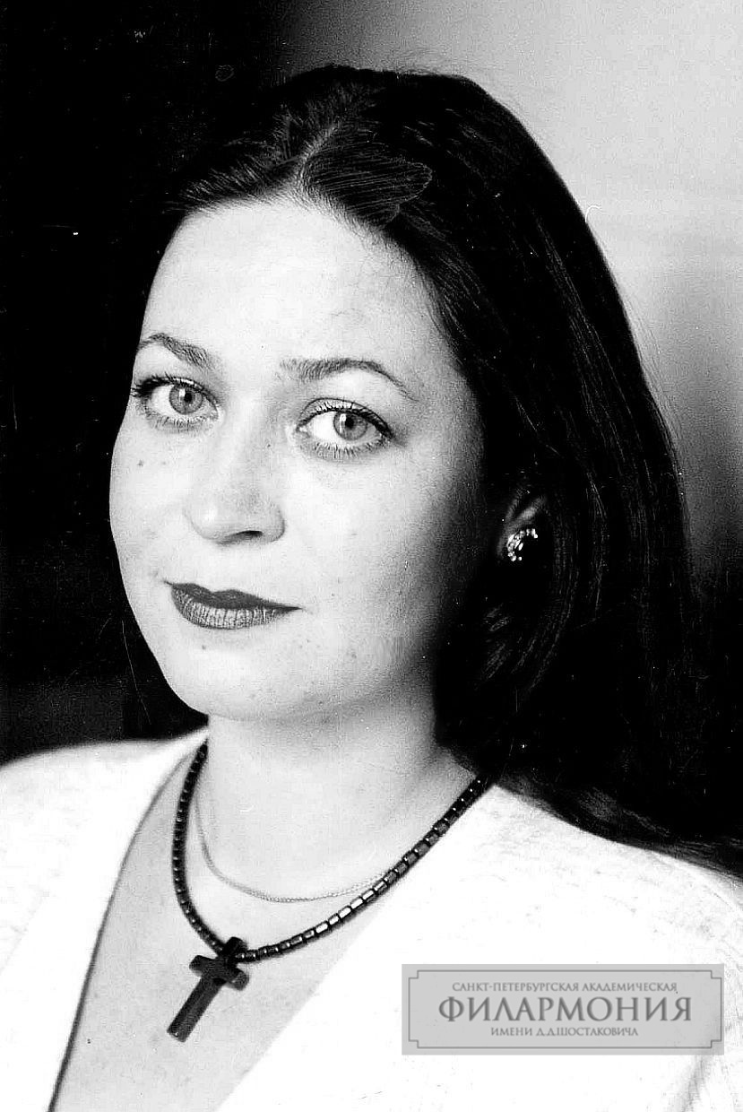 Елена Миртова